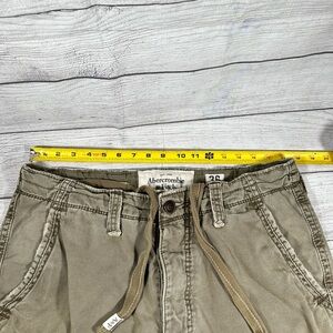 Abercrombie & Fitch paratrooper Olive cargo Shorts